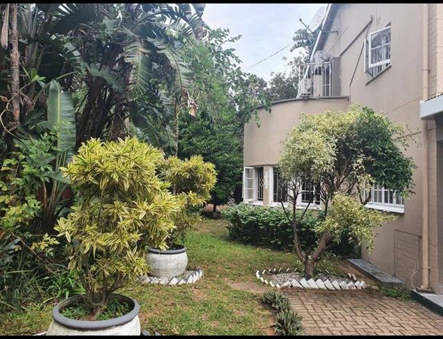 7 BEDROOM HOUSE FOR SALE IN SEA PARK